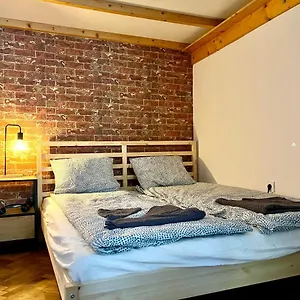  Apartmán With Free Parking